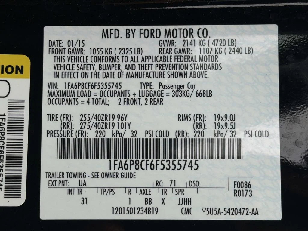 Used 2015 Black Ford GT image 29