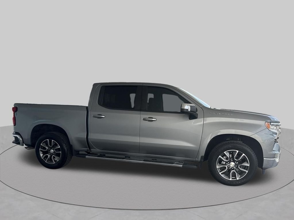 Used 2023 Gray Chevrolet LT image 12
