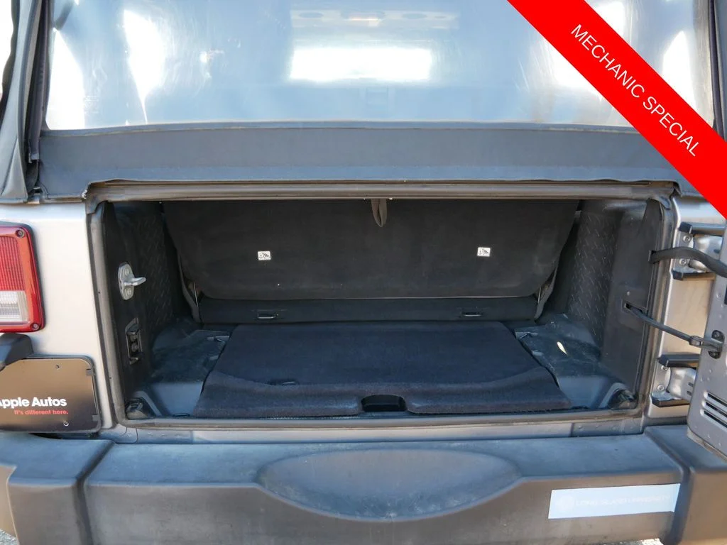 Used 2015 Silver Jeep Sport image 10