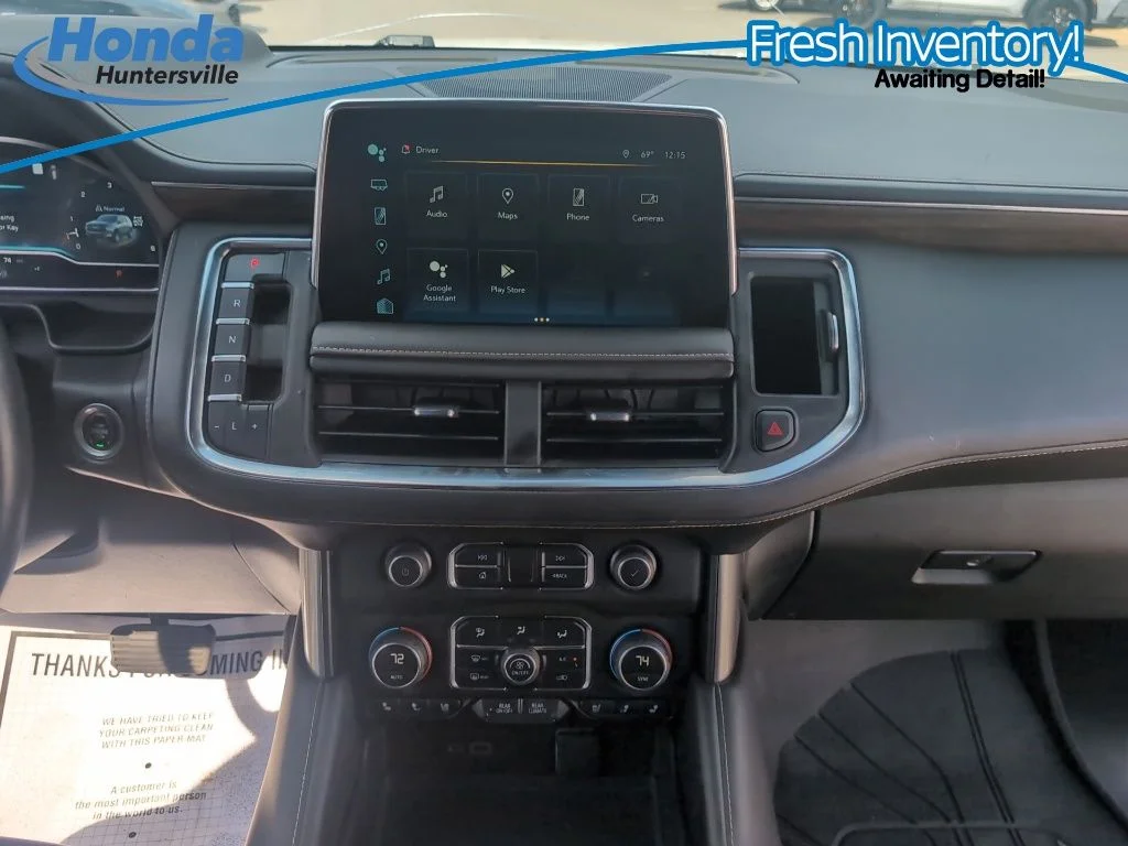 Used 2023 Summit White Chevrolet Premier image 22