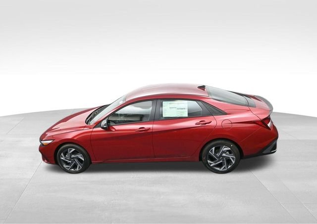 Certified Used 2025 Red Hyundai SEL Sport image 25