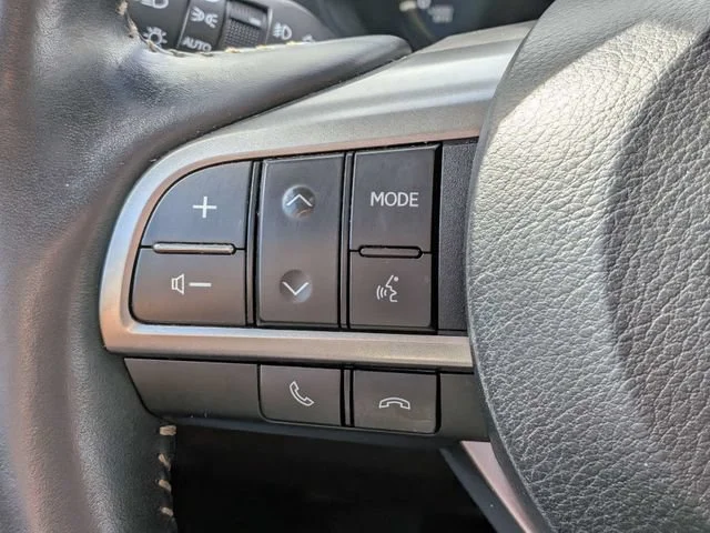 Used 2022 Starfire Pearl Lexus GX 460 Premium image 26