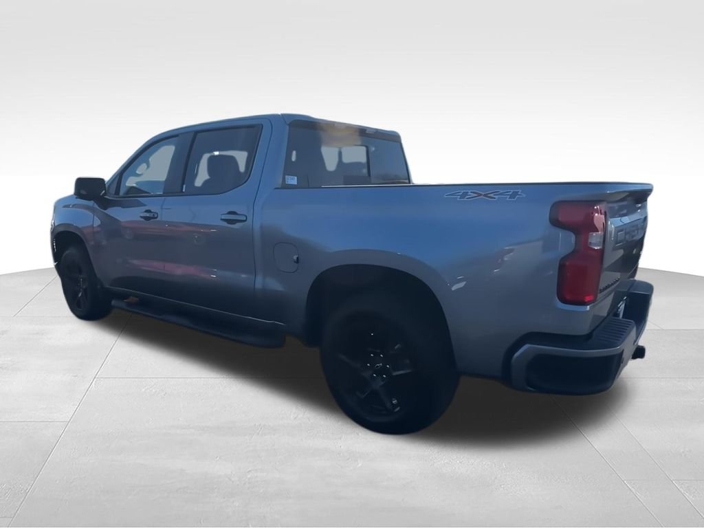 Used 2025 Gray Chevrolet RST image 7