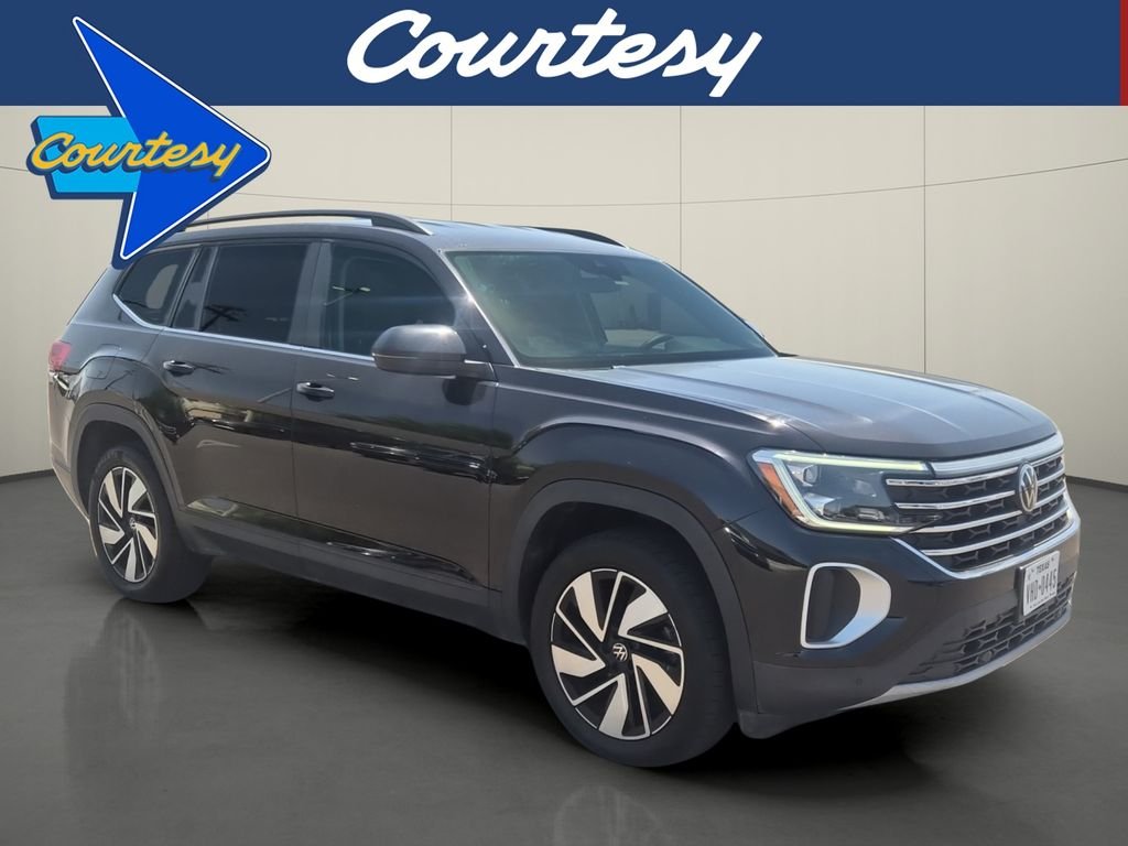 2024 Volkswagen Atlas's photo