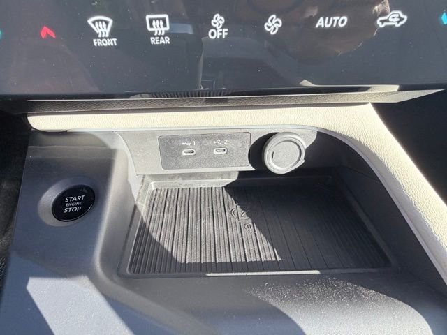 New 2026 Imperial Bronze Nissan SL image 16