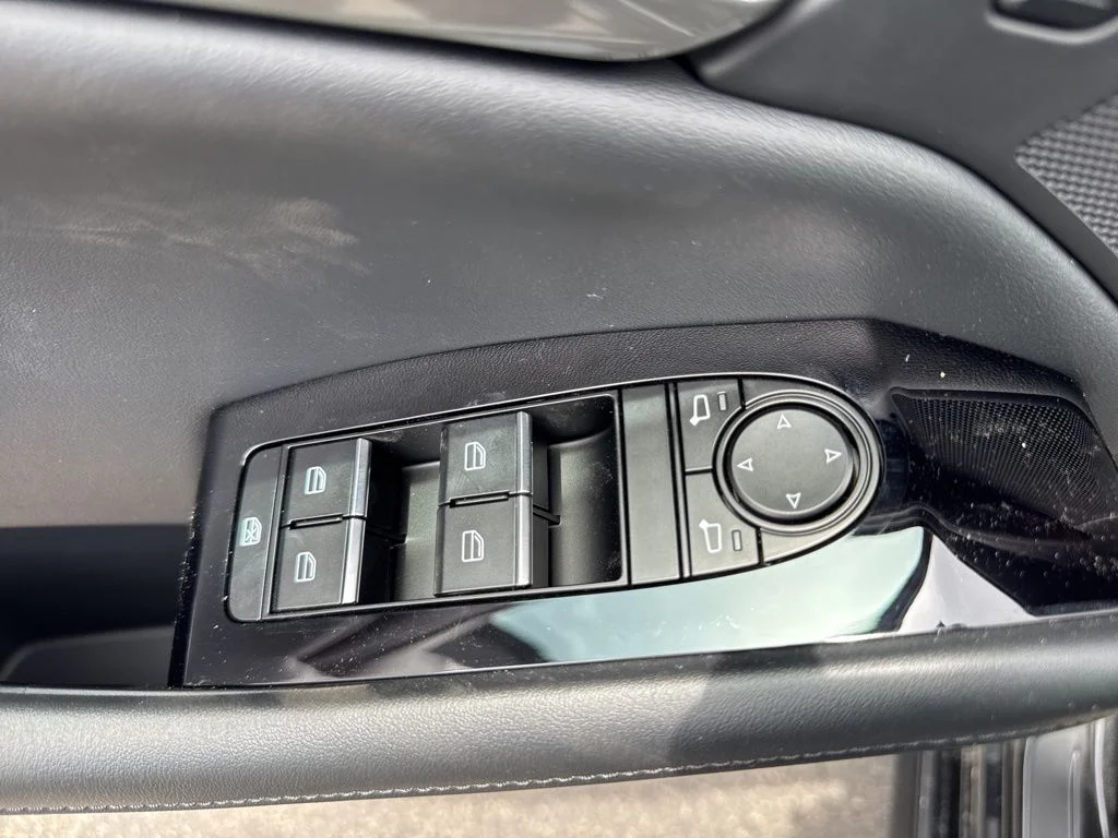 New 2026 Jet Black Mica Mazda 2.5 S Preferred image 16