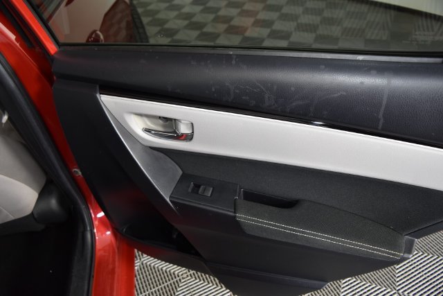2019 Toyota Corolla LE - Photo 36