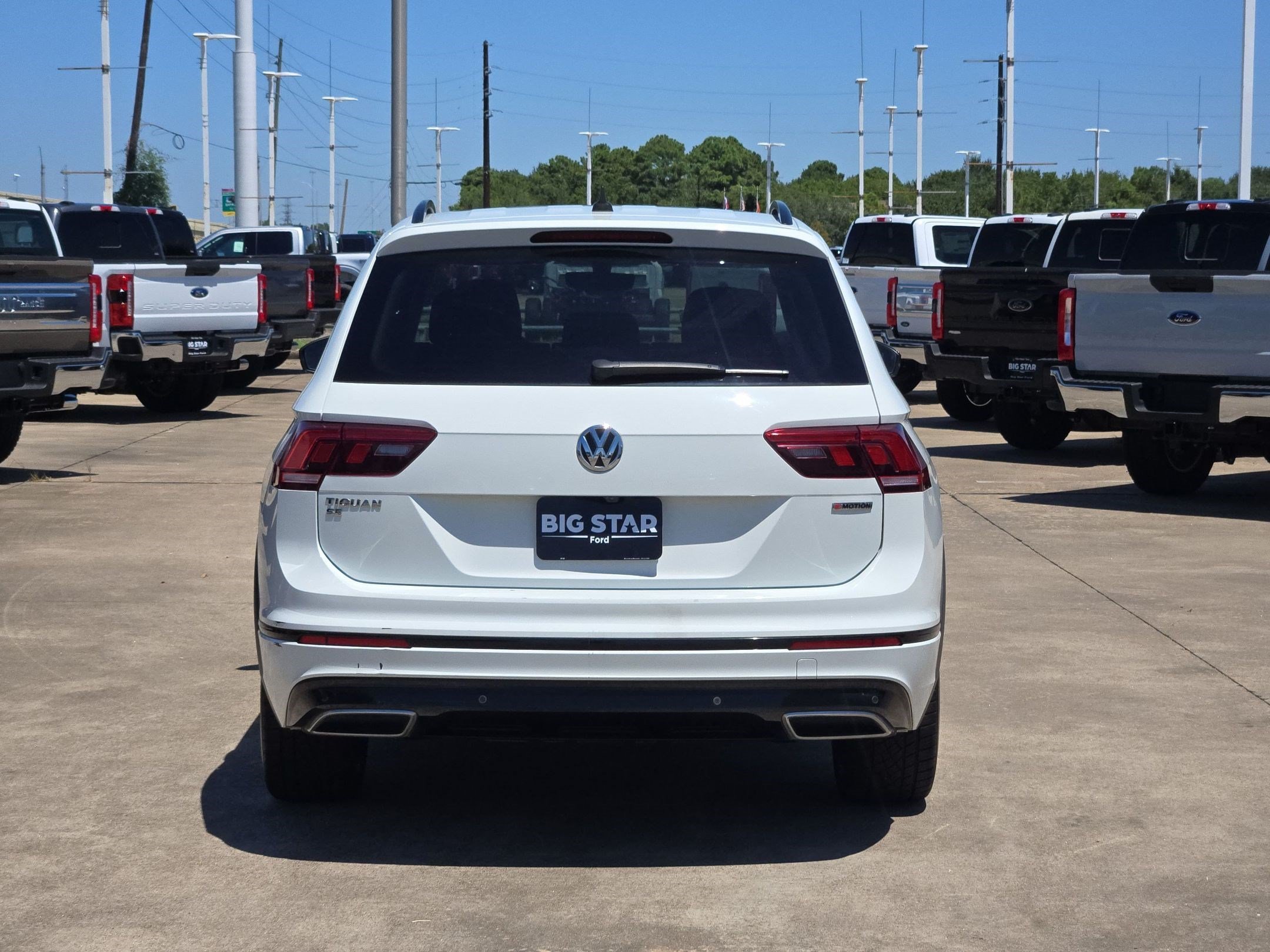 Used 2020 Pure White Volkswagen 2.0T SE R-Line Black image 4
