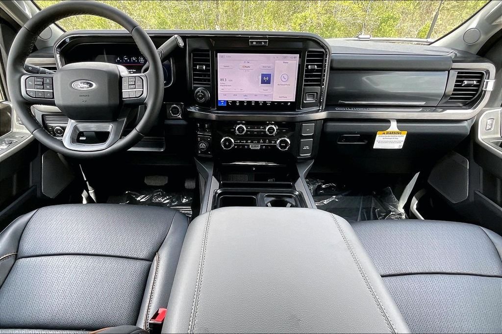 New 2026 Ford Super Duty F-250 Lariat 4D Crew Cab