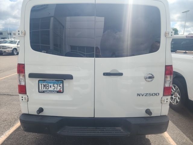 Certified Used 2020 White Nissan SV image 5