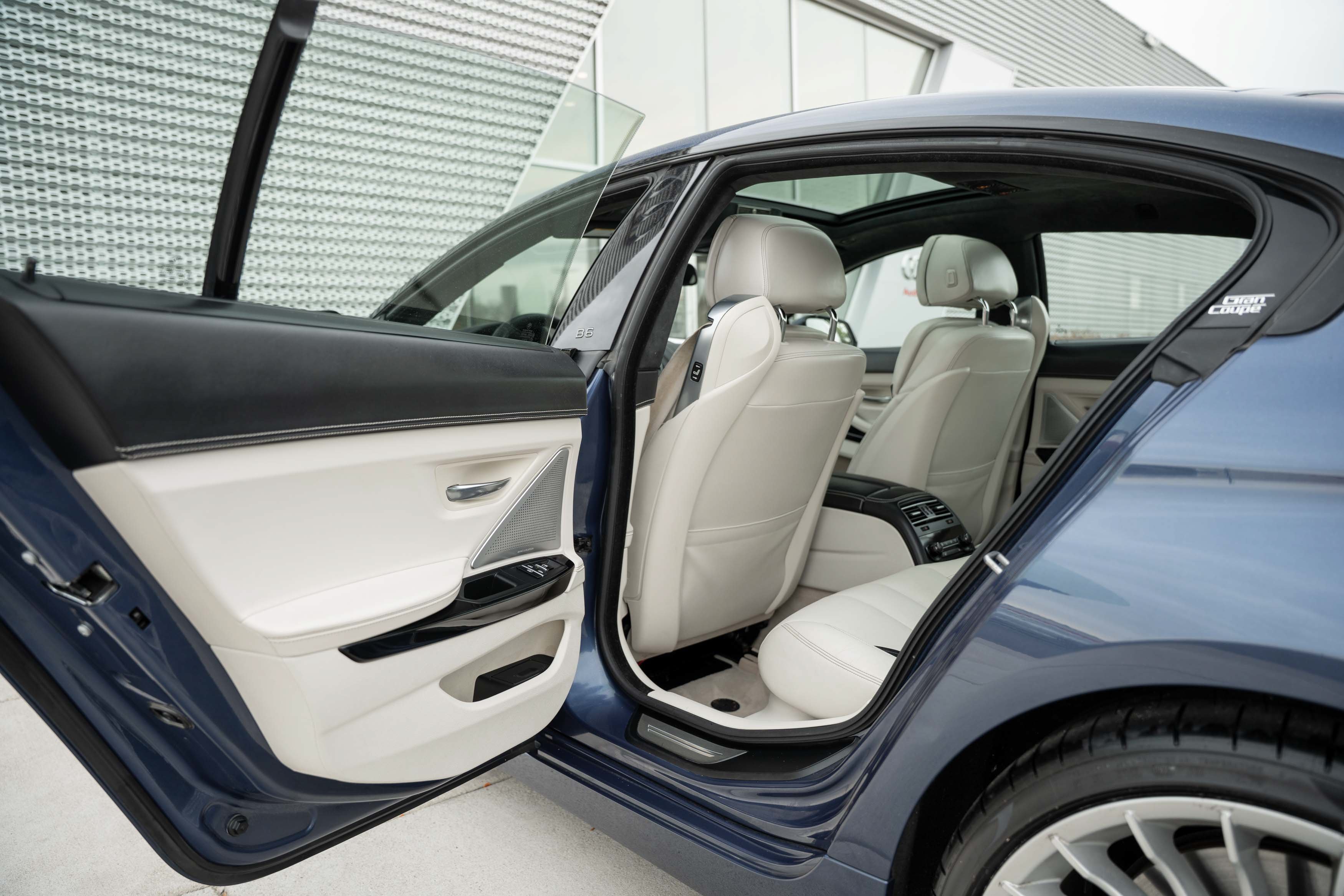 Used 2016 ALPINA Blue Metallic BMW ALPINA B6 xDrive image 16