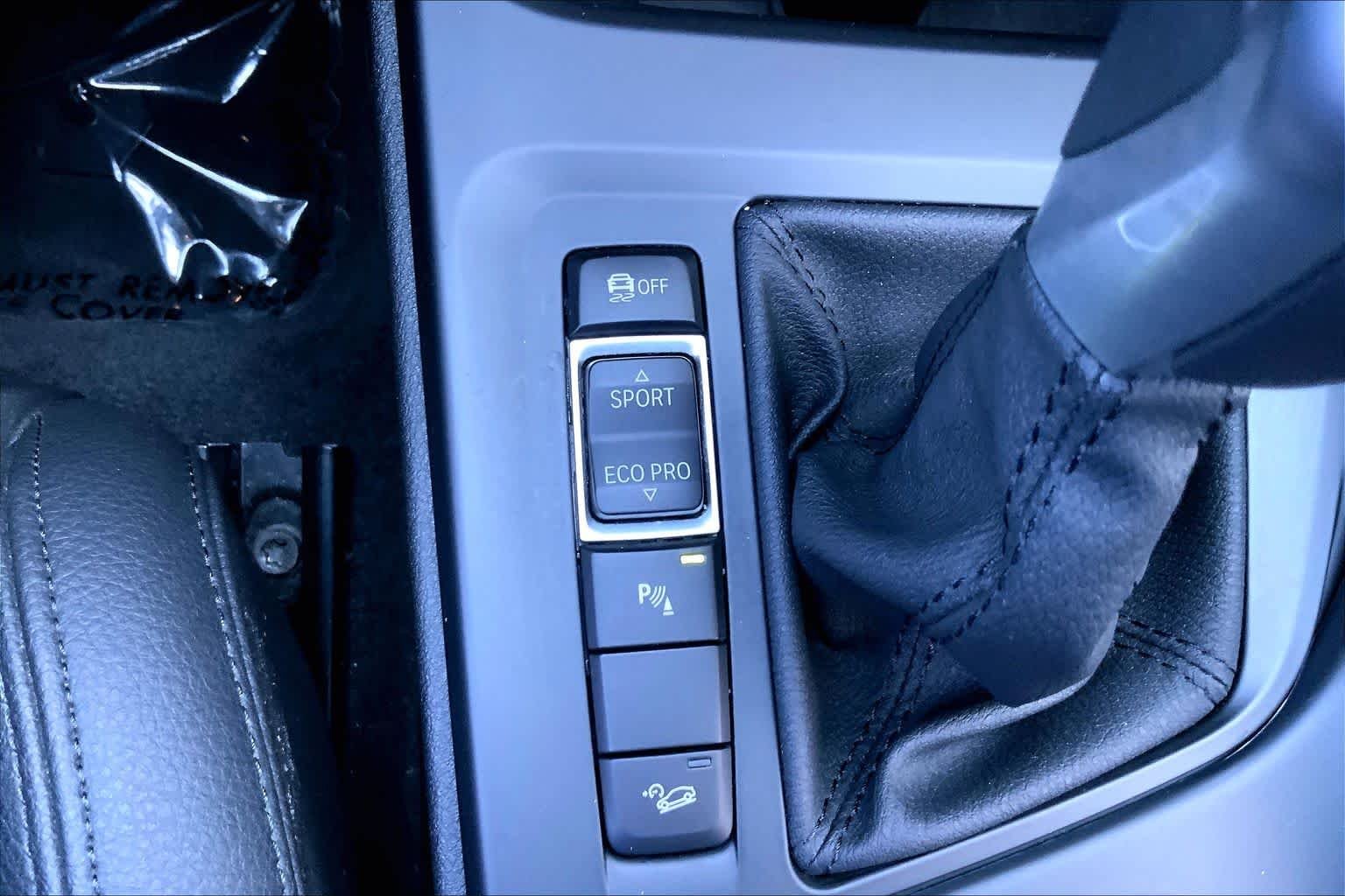 Used 2019 Alpine White BMW xDrive28i image 33