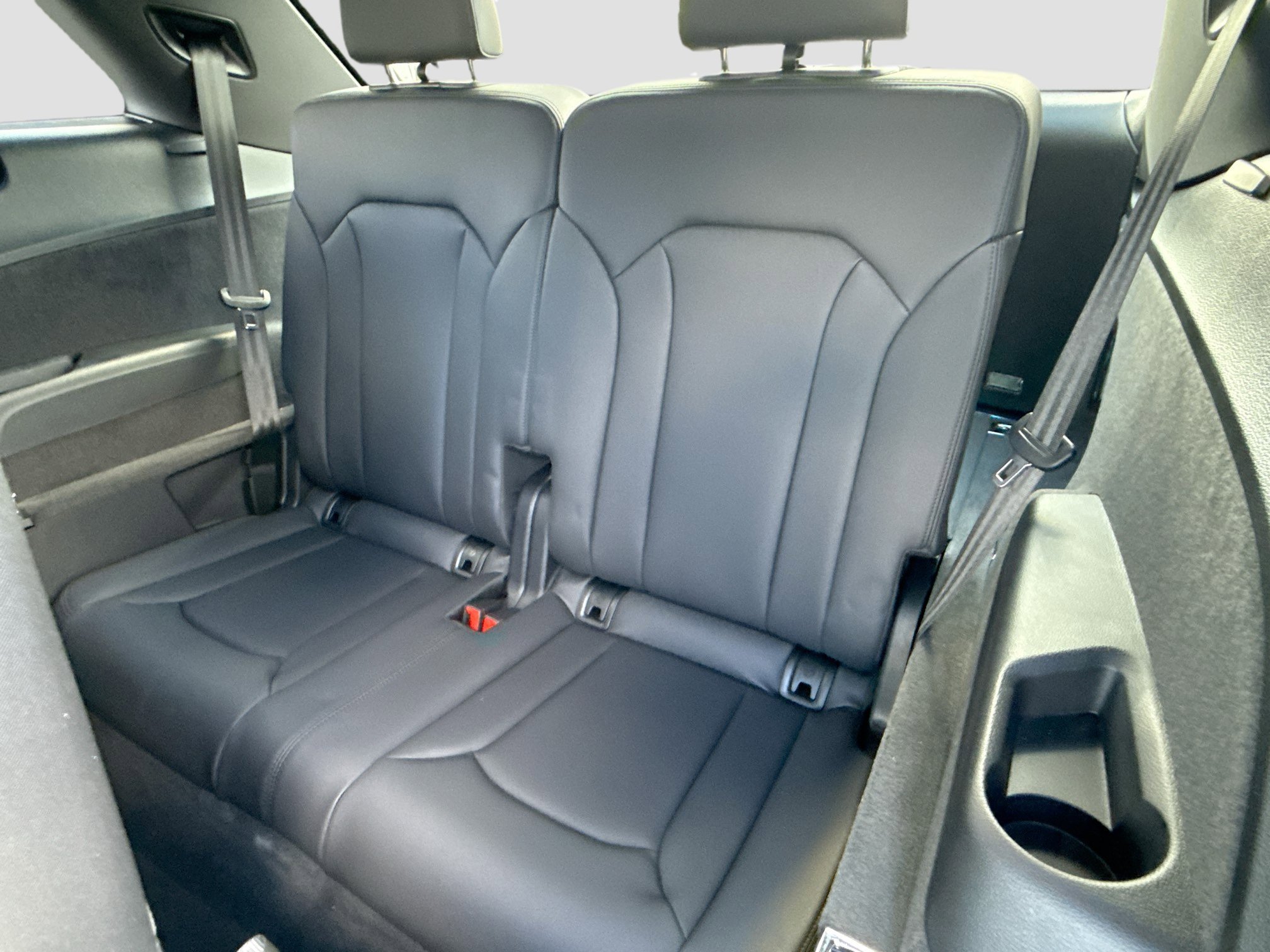 New 2026 Samurai Gray Metallic Audi Premium image 21