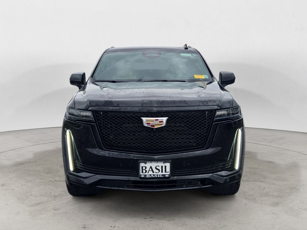 Used 2023 Black Cadillac Sport image 8