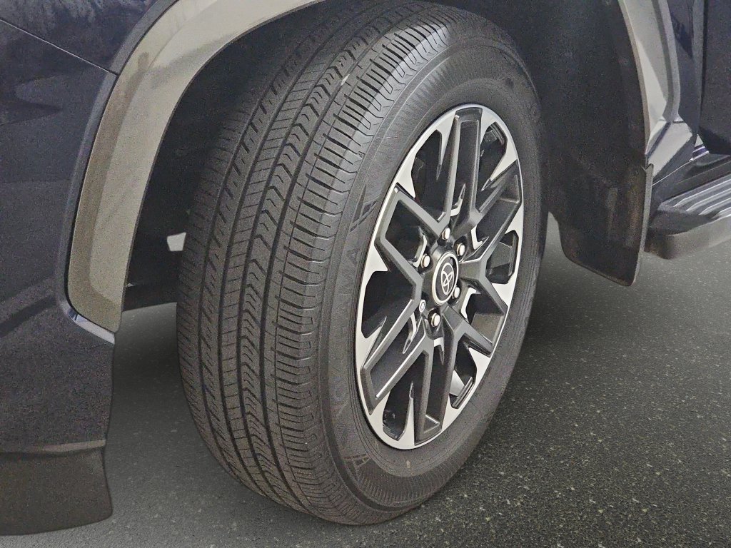 2023 Toyota Sequoia Limited - Photo 34