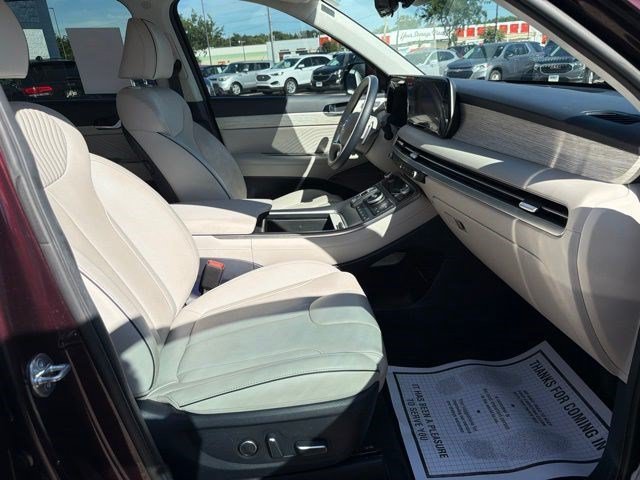 Used 2024 Sierra Burgundy Hyundai Calligraphy image 23