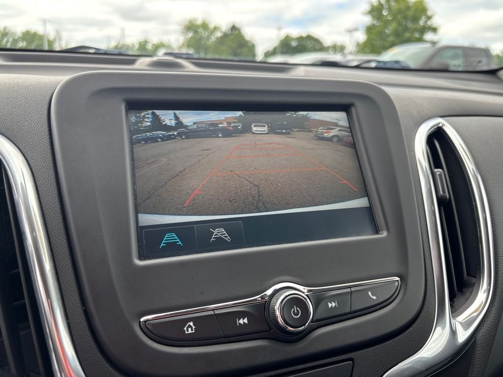 Used 2018 White Chevrolet LT image 24