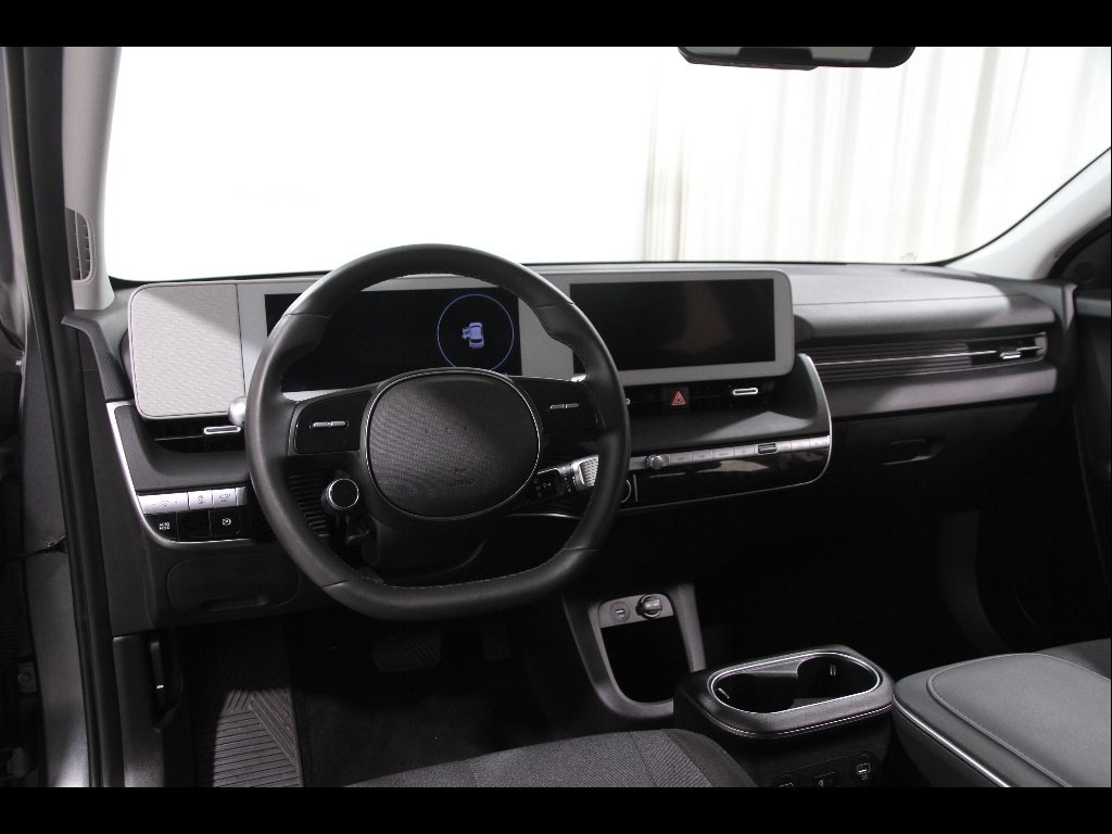 Used 2024 Shooting Star Gray Matte Hyundai SEL image 6