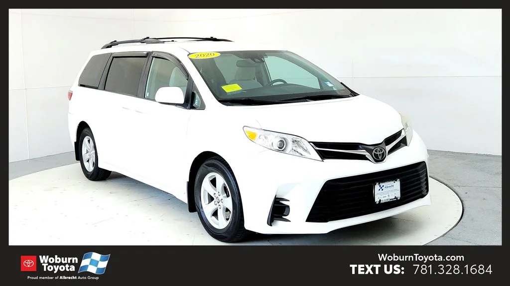 2020 Toyota Sienna LE V6 8-Passenger FWD's photo