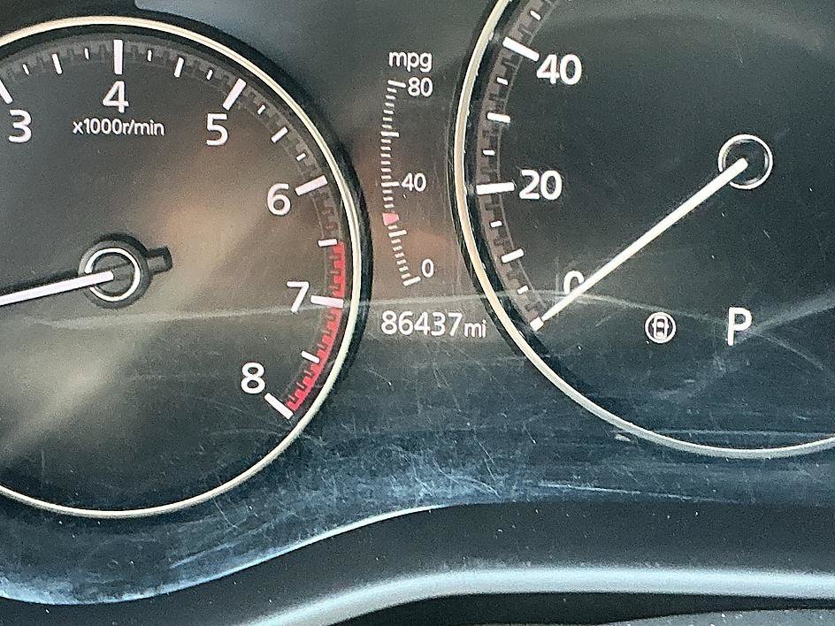 Used 2019 Deep Crystal Blue Mica Mazda Base image 15