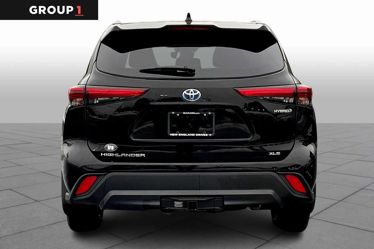 Certified Used 2021 Midnight Black Metallic Toyota Hybrid XLE image 5