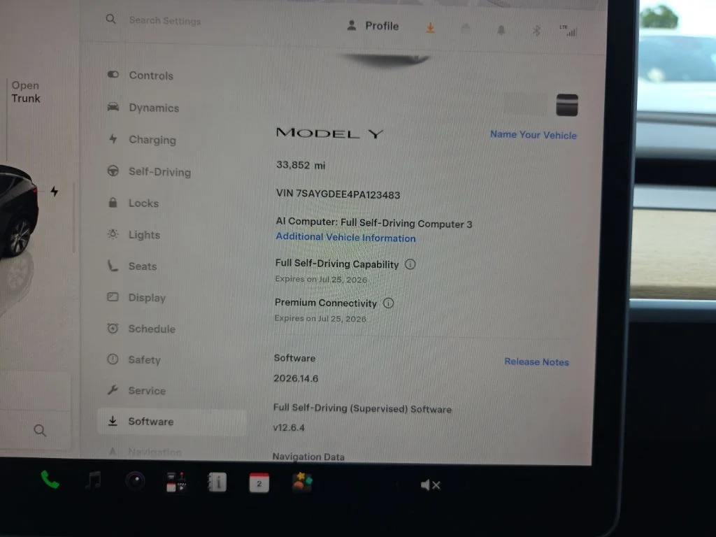 Used 2023 Black Tesla Long Range image 4