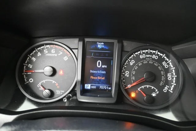 Used 2019 Silver Toyota SR image 20