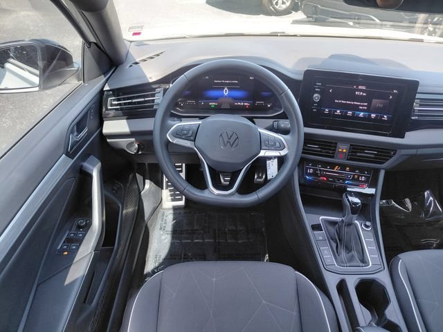 Used 2025 White Volkswagen Sport image 17