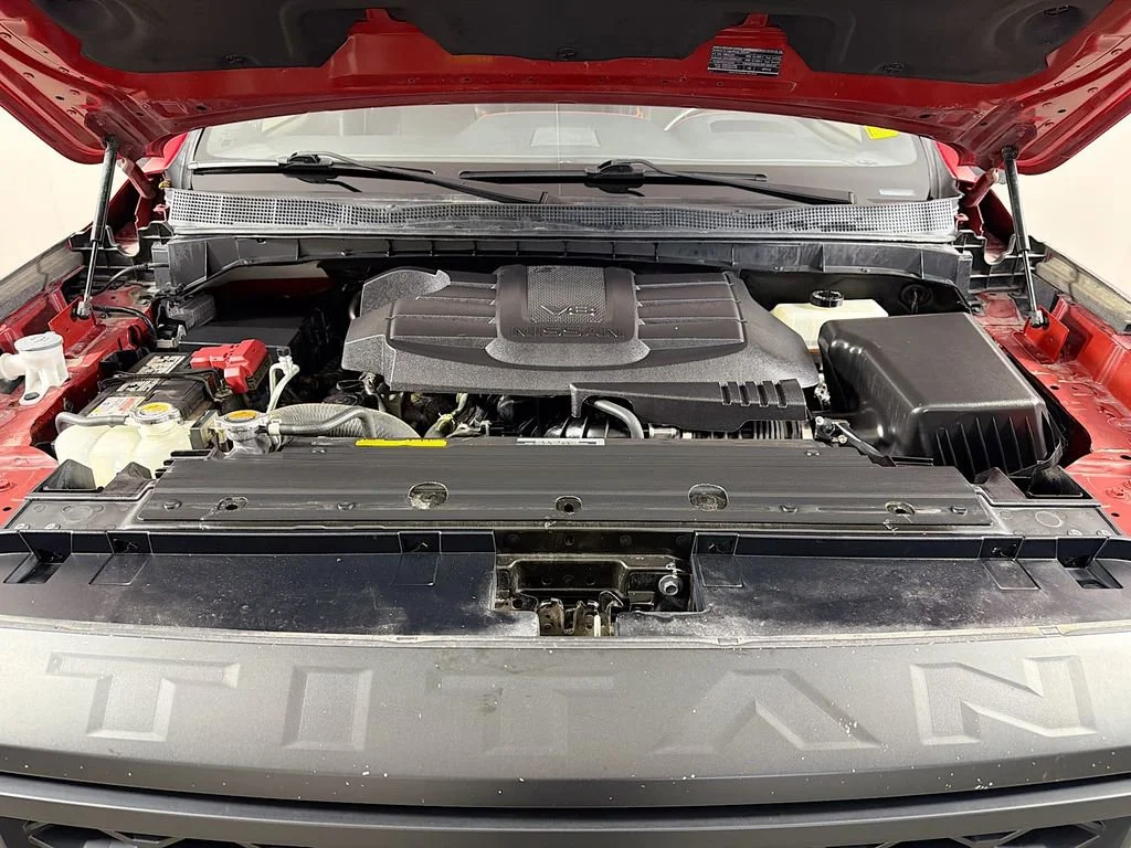 Used 2023  Nissan PRO-4X image 28