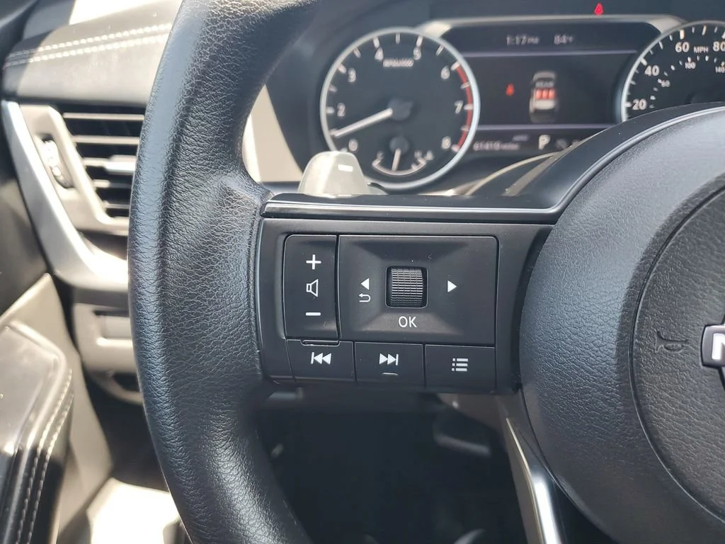 Used 2024 Gray Nissan SV Intelligent AWD image 20
