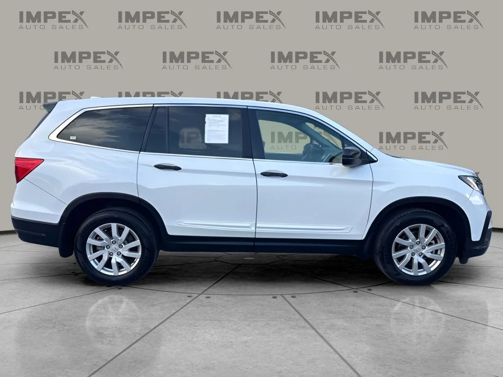 Used 2020 White Honda LX image 6