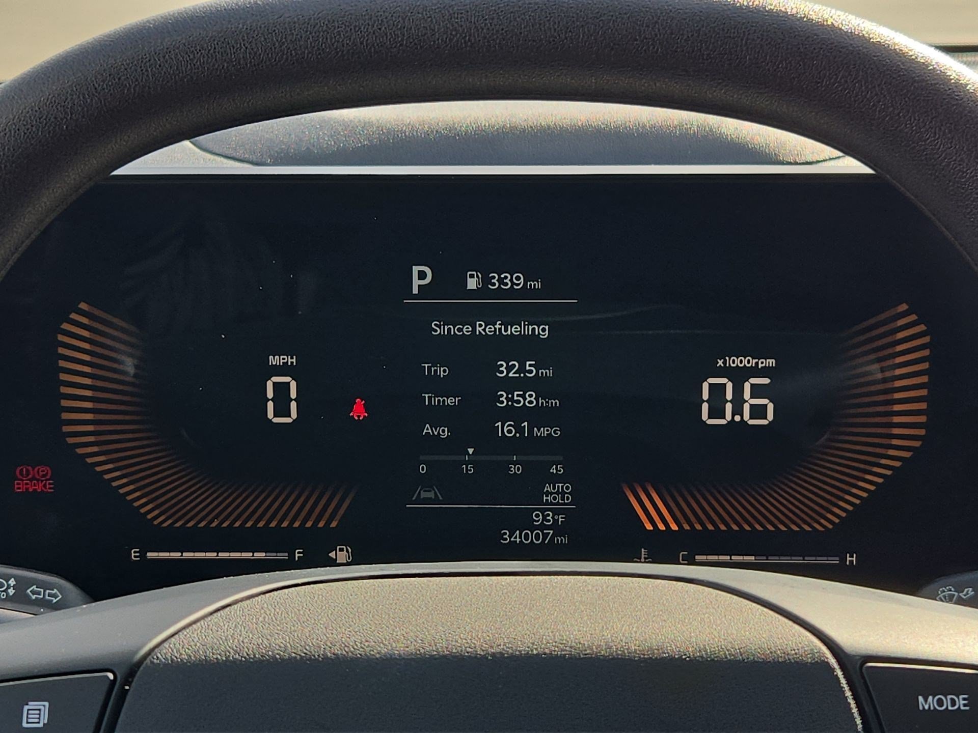 Used 2025 Snow White Pearl Kia LXS image 19