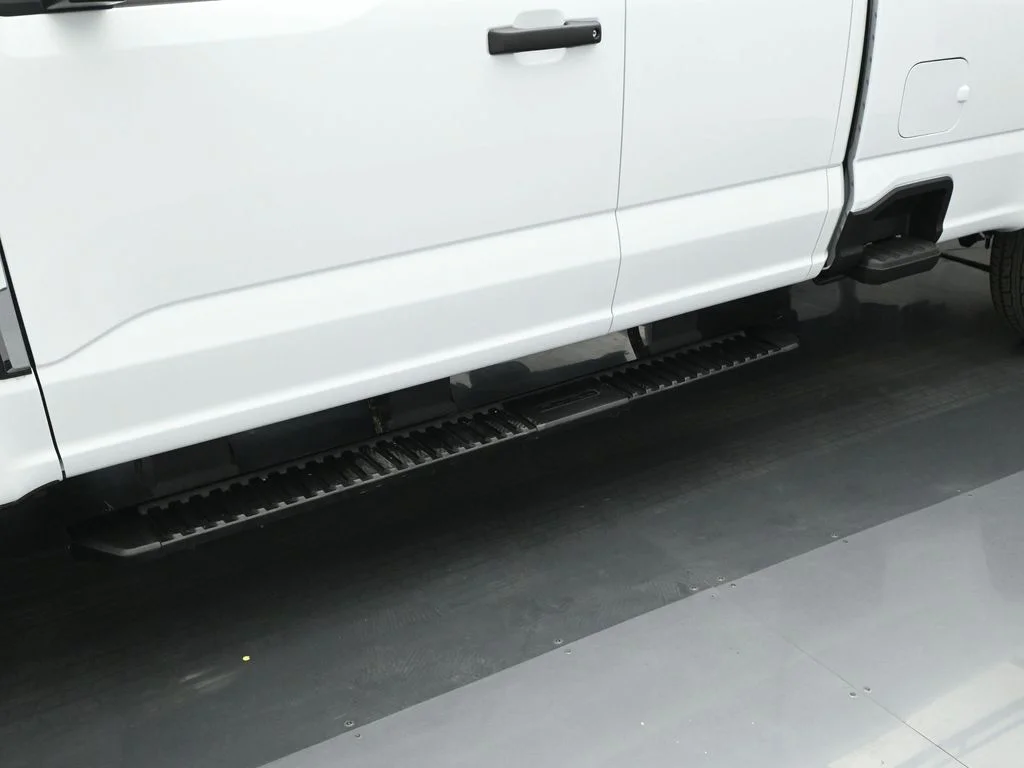 New 2026 White Ford XL image 23