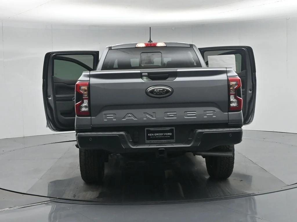 New 2026 Gray Ford Lariat image 34