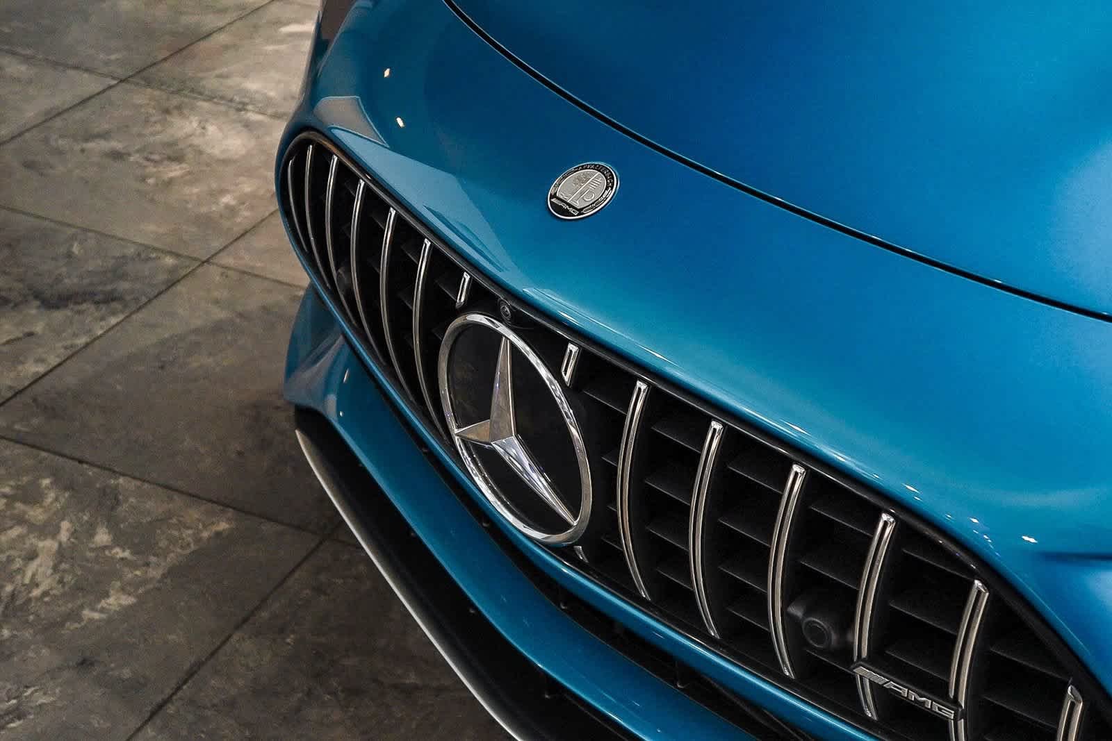 New 2025 Hyper Blue Metallic Mercedes-Benz AMG® SL 43 image 9