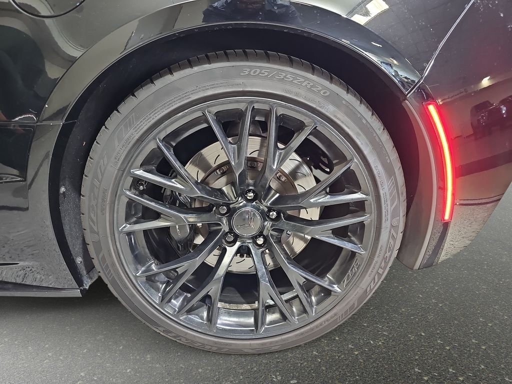 Used 2017 Black Chevrolet Z06 image 33