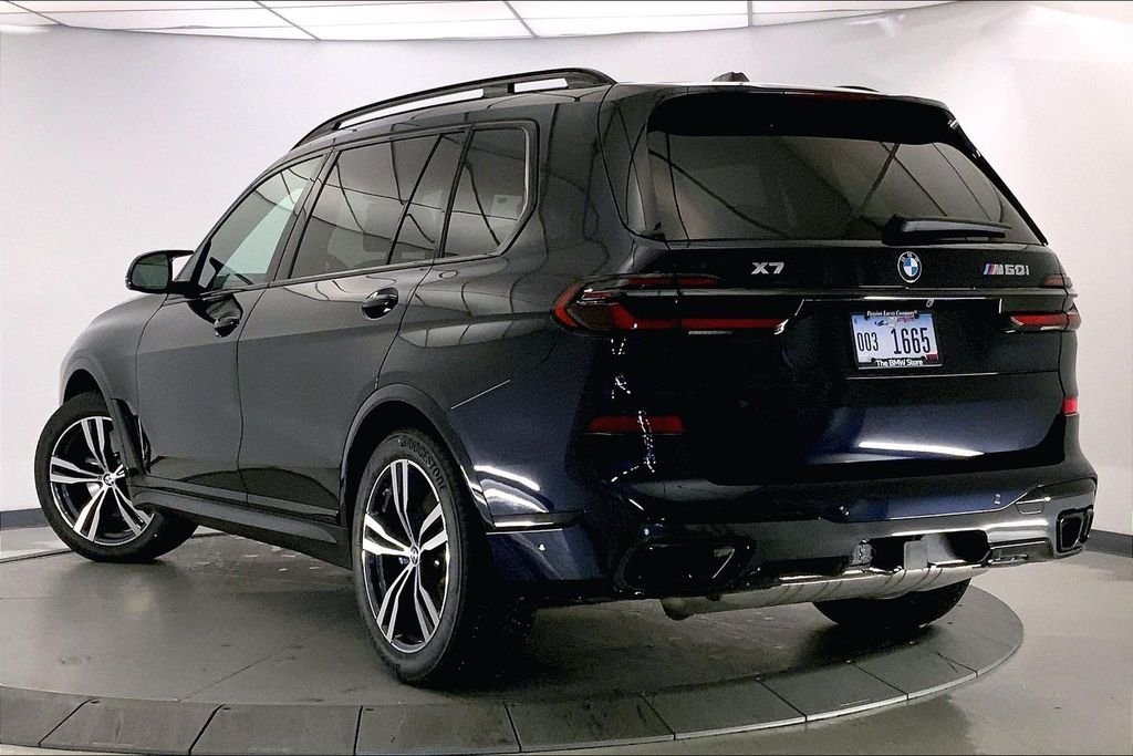 Used 2026 Carbon Black Metallic BMW  image 2