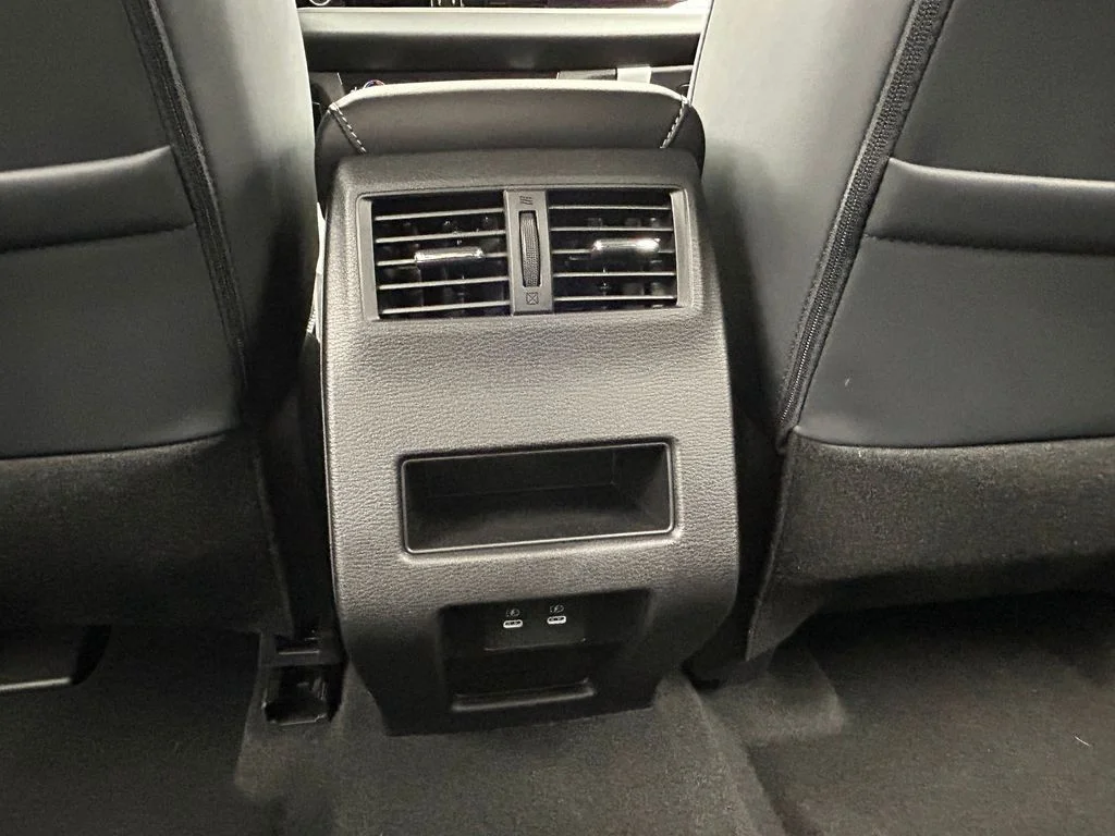 2026 Mitsubishi Outlander SE - Photo 43