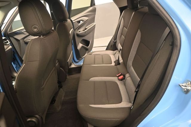 Used 2024 Fountain Blue Chevrolet LT image 11