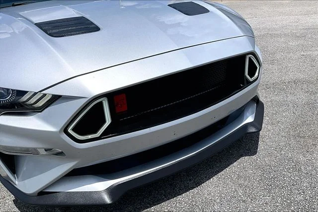 Used 2019 Silver Ford GT Premium image 29