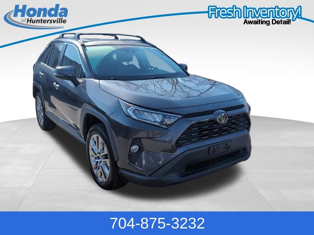 2019 Toyota RAV4 XLE Premium