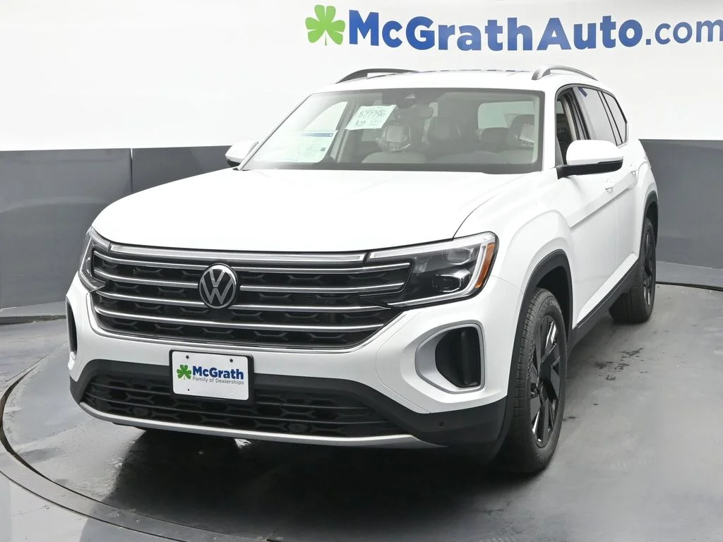 New 2026 White/off-white Volkswagen 2.0T SE w/Technology image 19