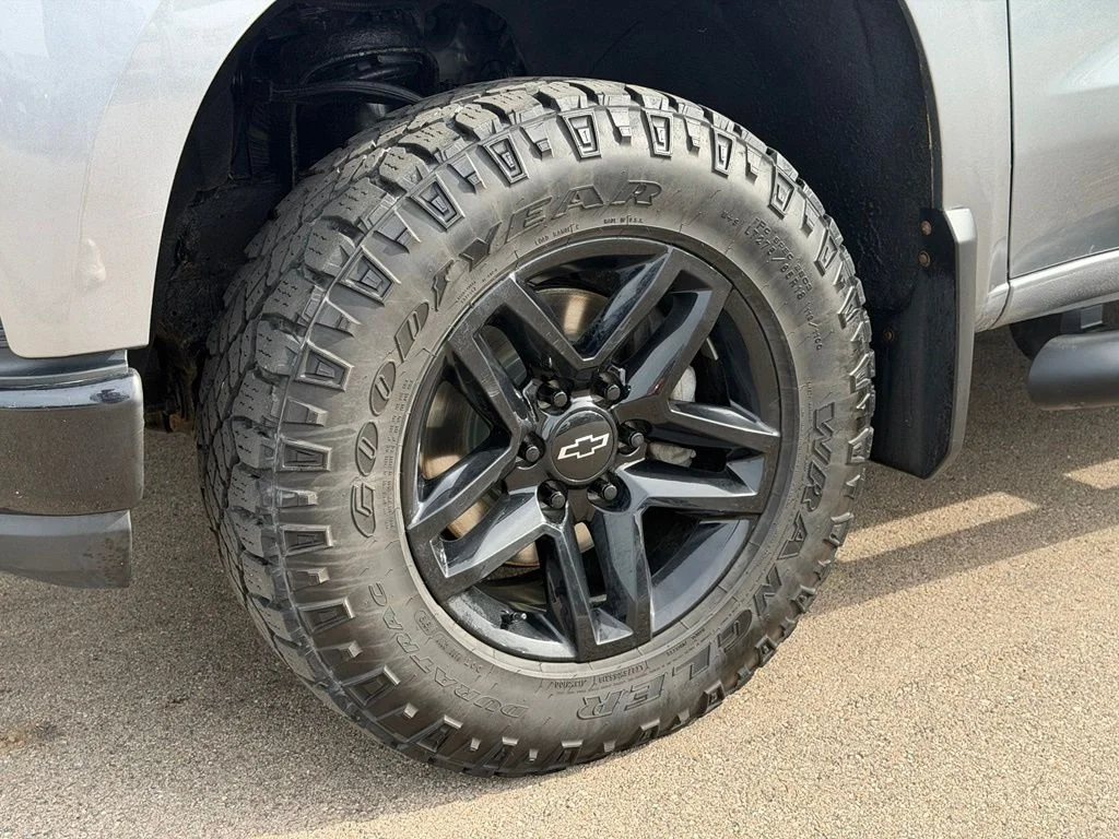 Used 2019 Gray Chevrolet Custom Trail Boss image 25