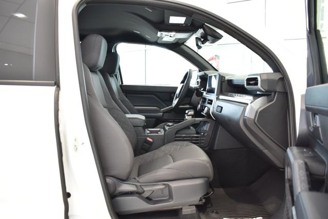 Used 2025 White Toyota SR5 image 12