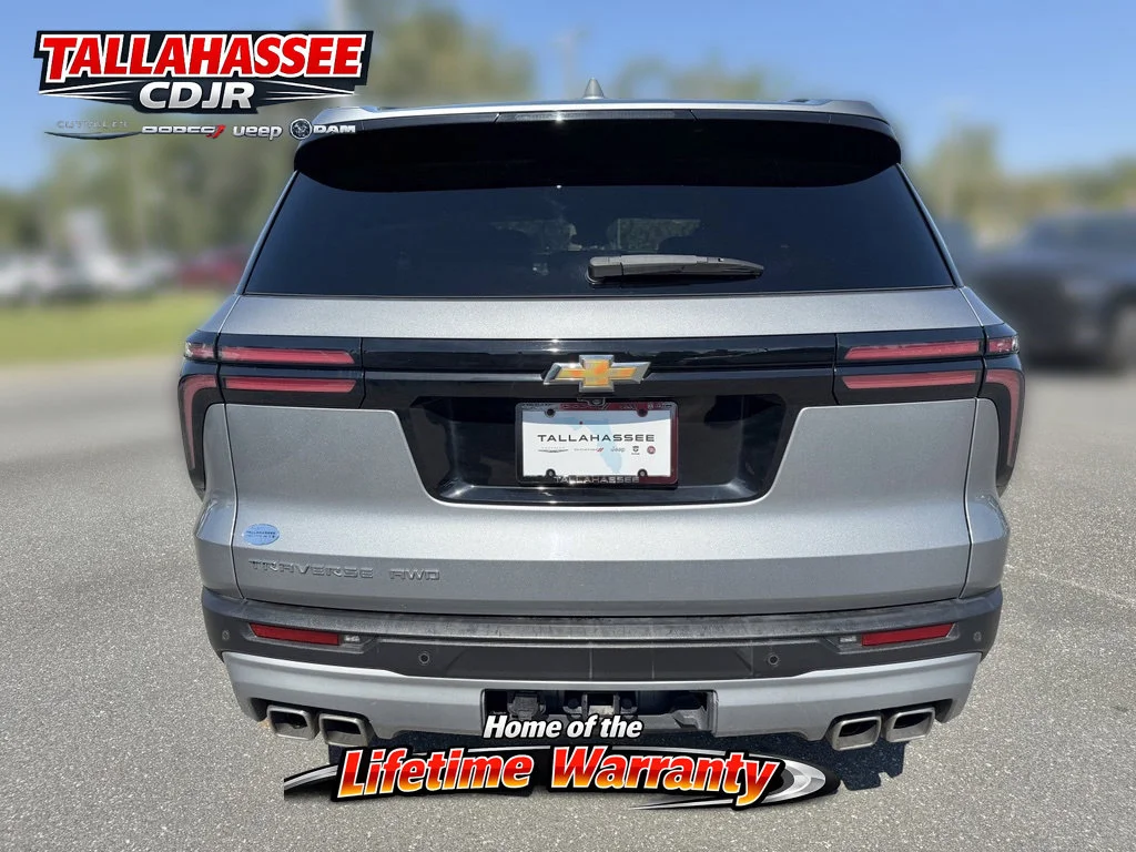 Used 2025 Sterling Gray Metallic Chevrolet LT image 4