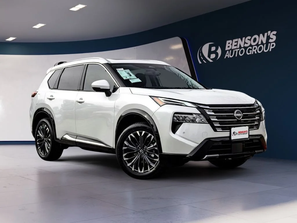 New 2026 White Nissan Platinum image 1