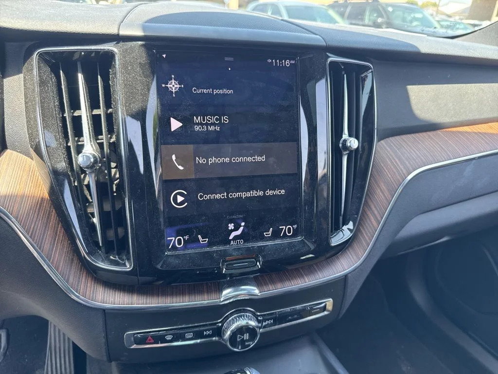2021 Volvo XC60 Momentum - Photo 8