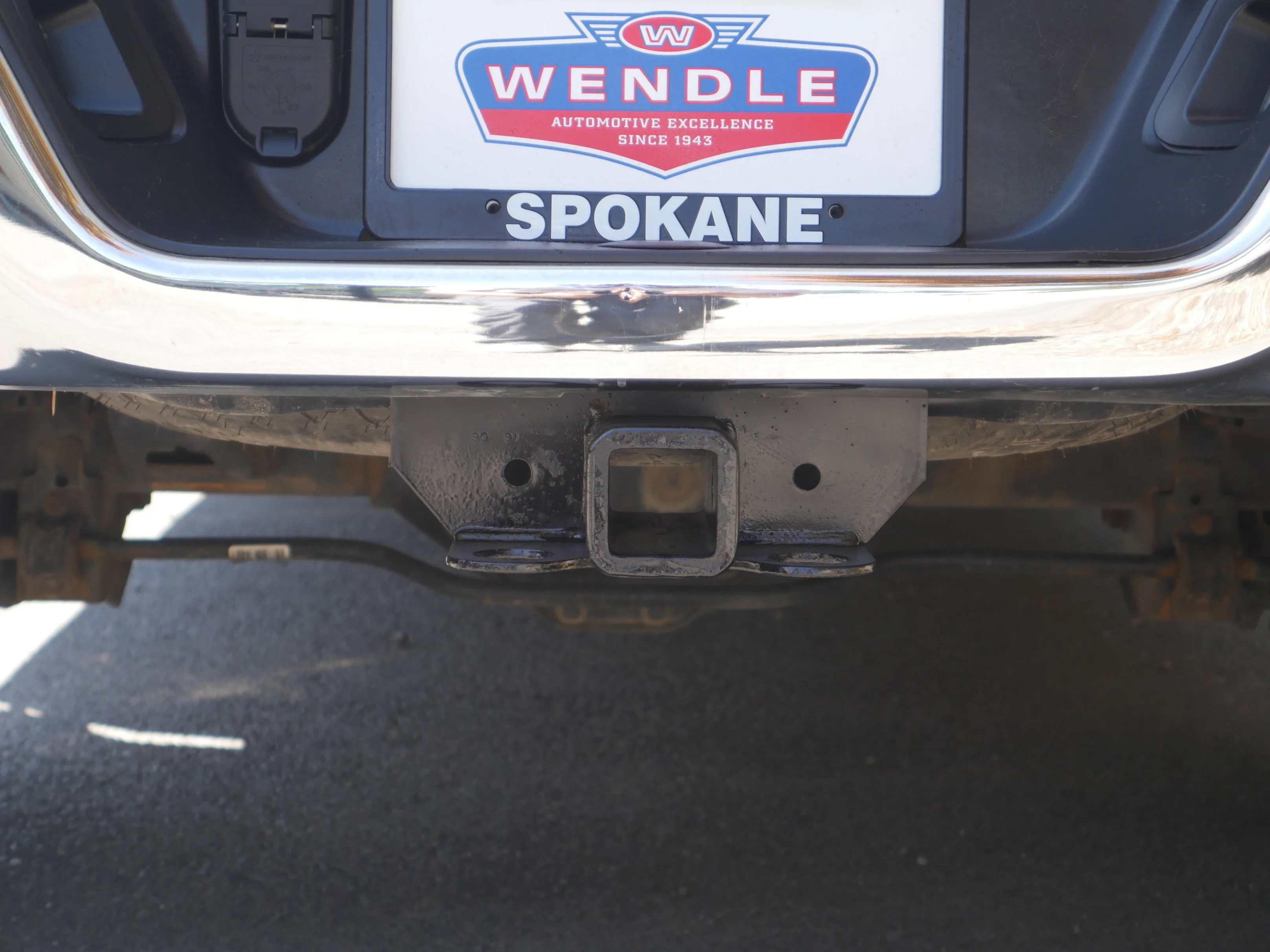 Used 2016 Pearl White Ram Big Horn image 21