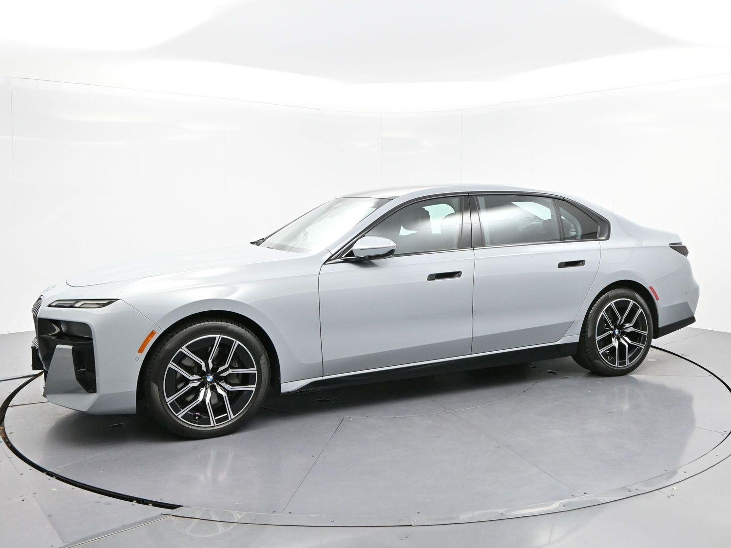 Used 2024 Brooklyn Grey Metallic BMW 740i xDrive image 4