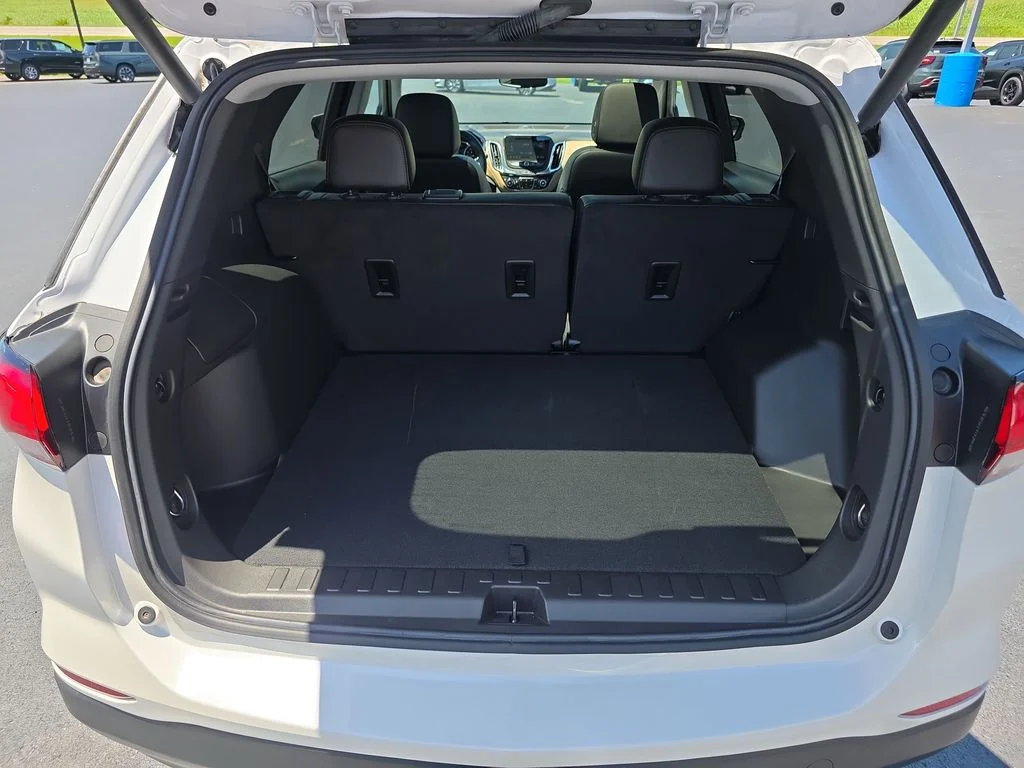 Used 2024 Beige Chevrolet Premier image 15